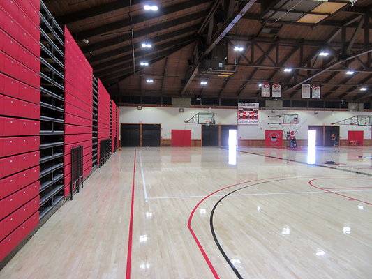 Foothill gym 06