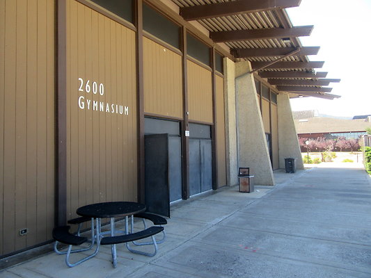 Foothill gym 09